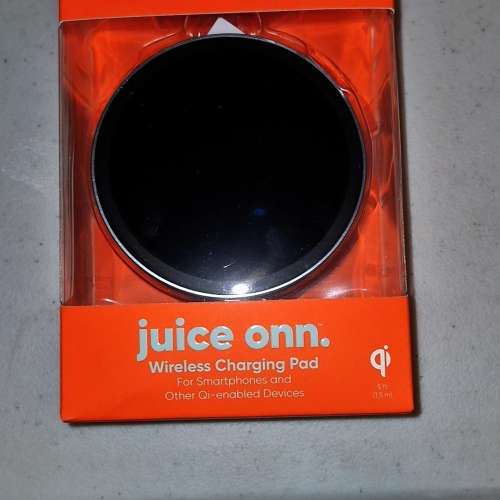 Juice Onn. Wireless Charging Pad